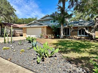 6018 Bloomwood St, San Antonio, TX 78249