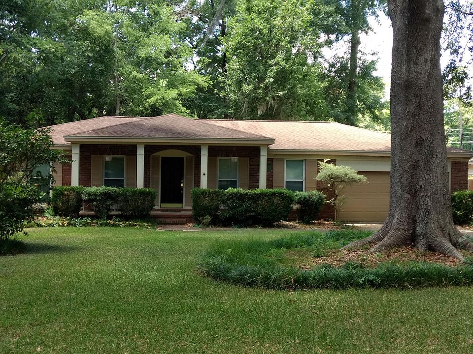 1st image of 2035 Doomar Dr