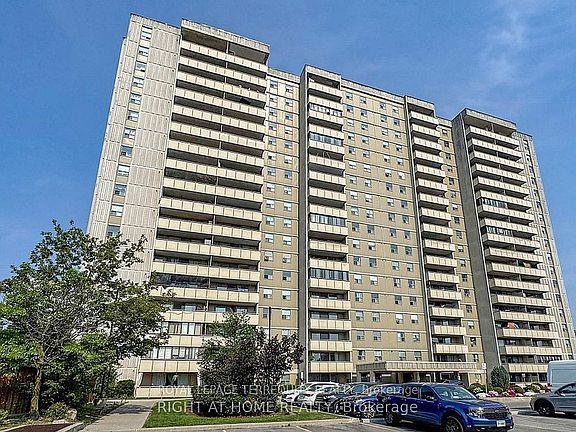 3rd image of 1338 York Mills Rd #205