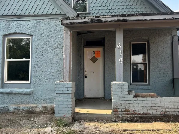 619 E 11th Street, Pueblo, CO 81001