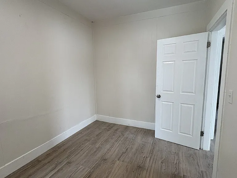 7 North St #1 — Photo 12