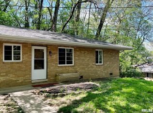 112 Oakdale Ave, East Peoria, IL 61611