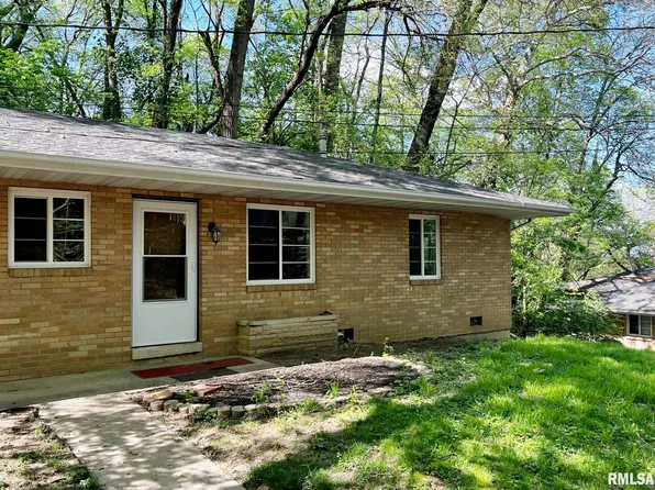 112 Oakdale Ave, East Peoria, IL 61611