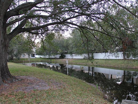 2nd image of 8548 J R Manor Dr