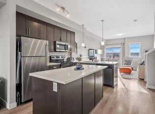51 N Redstone Cir NE, Calgary, AB T3N 0M8