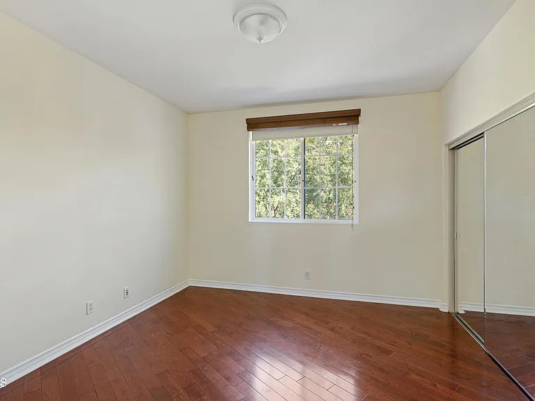 721 Owen Ct — Photo 23