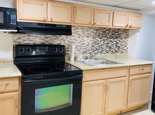 412 Holly Rd #2, Lansdowne, PA 19050