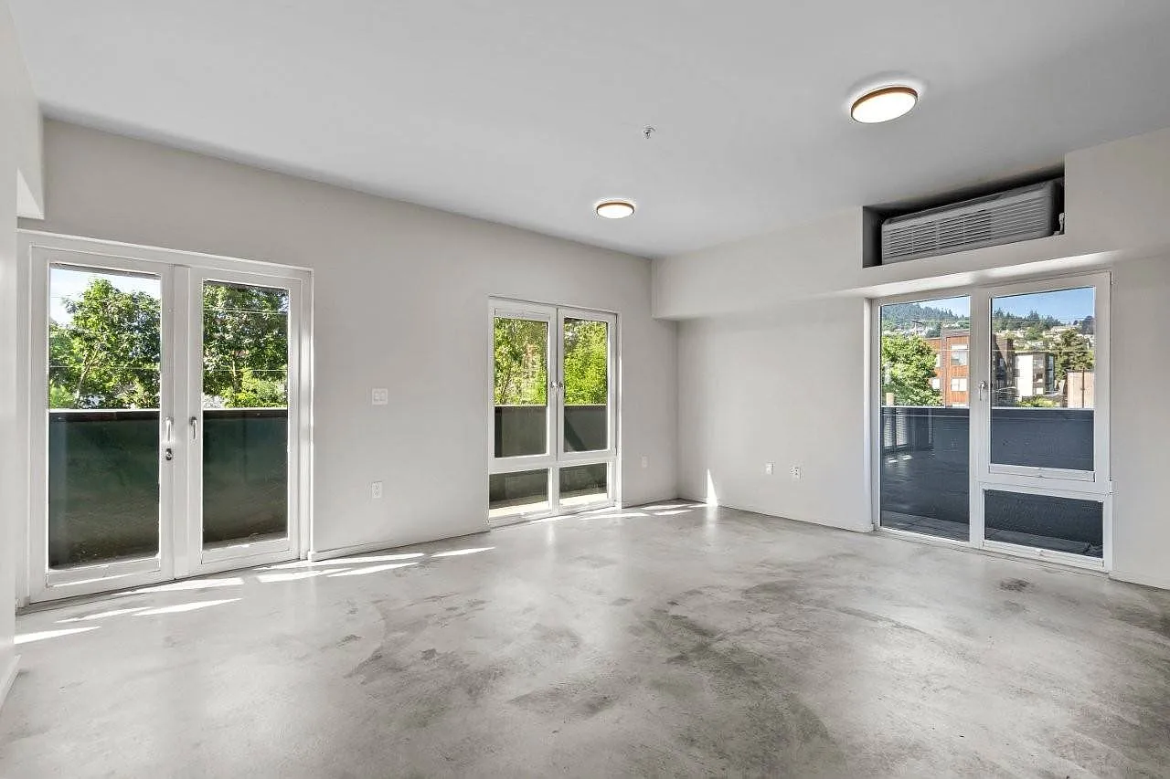Q21 — Photo 2