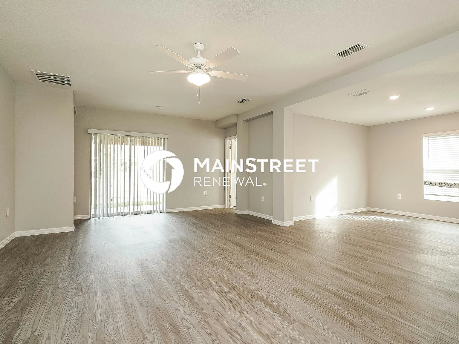 2131 NE 34TH LN — Photo 2