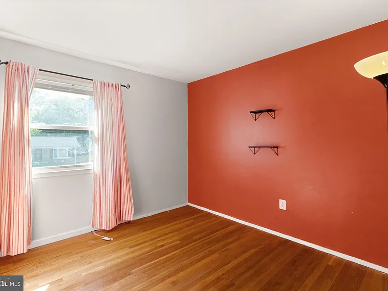 14815 Empire St — Photo 24
