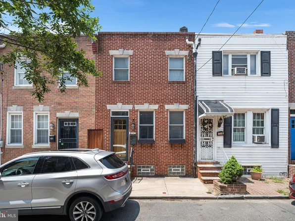 718 S Smedley St, Philadelphia, PA 19146