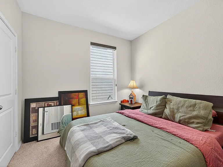 7001 Lions Park — Photo 22