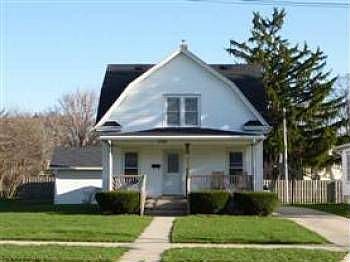 1st image of 1132 E Milwaukee St