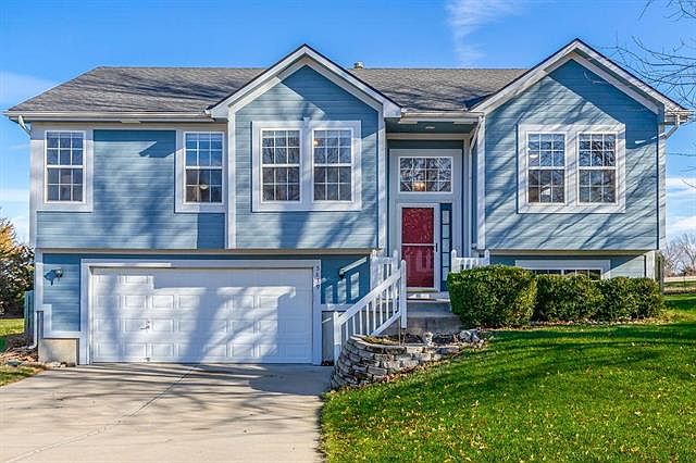 1st image of 5839 Meadowsweet Ln
