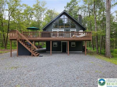 286 Fawn Rd, Pocono Lake, PA, 18347