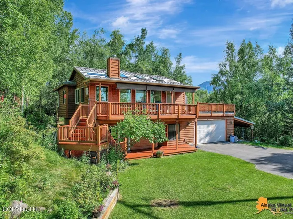 17615 Lacey Dr, Eagle River, AK 99577