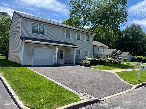 6 Turnberry Ct Photo 1