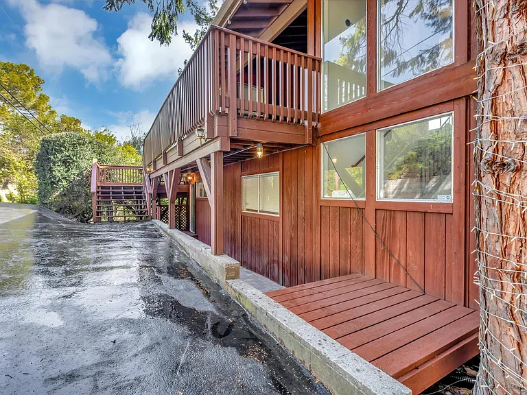 21050 Canyon View Dr — Photo 23