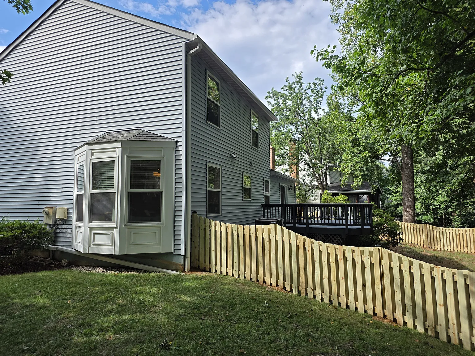 3 bed, 2.5 bath, 1553 sqft, $3,550 — Photo 2