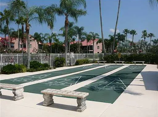 7657 Lexington Club Blvd — Photo 45