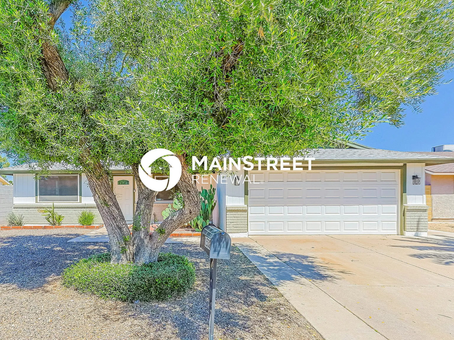 1530 W Boise Pl — Photo 1