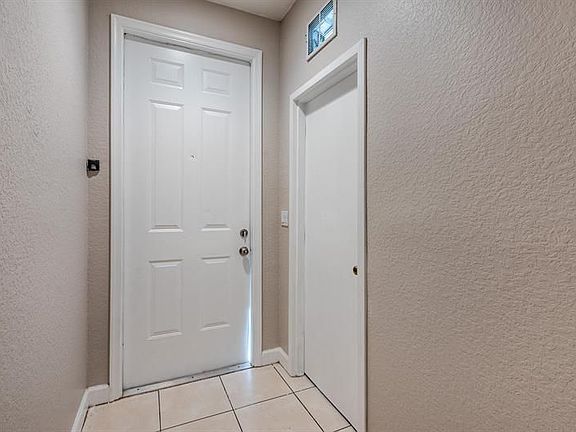 5th image of 2910 Shoma Dr