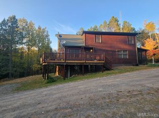 490 Idlewild Rd, Crystal Falls, MI 49920