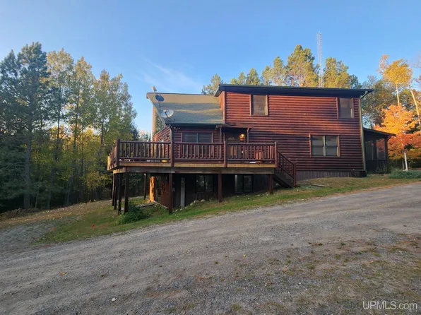 490 Idlewild Rd, Crystal Falls, MI 49920