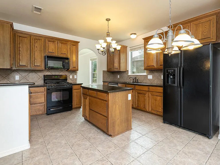 18611 Polo Meadow Dr — Photo 10