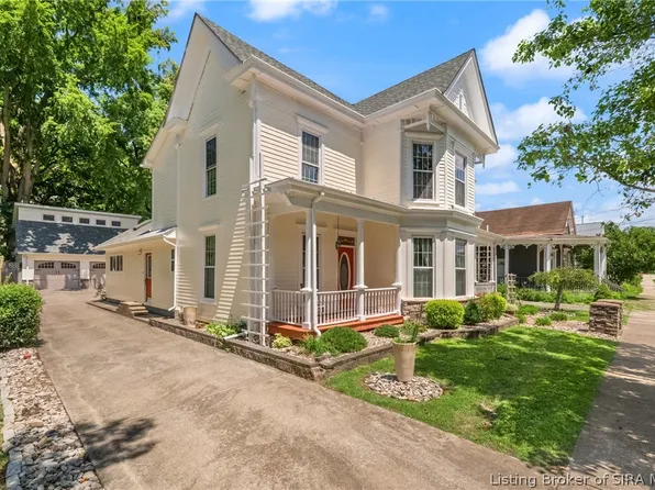 516 E Chestnut Street, Corydon, IN 47112