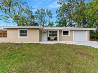 718 Pineaire St, Inverness, FL 34452