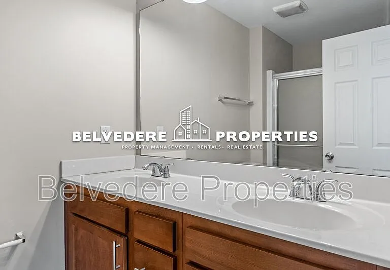 116 Summerland Dr — Photo 23