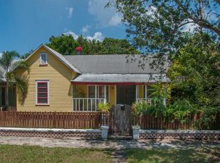 821 7th St N, Saint Petersburg, FL 33701