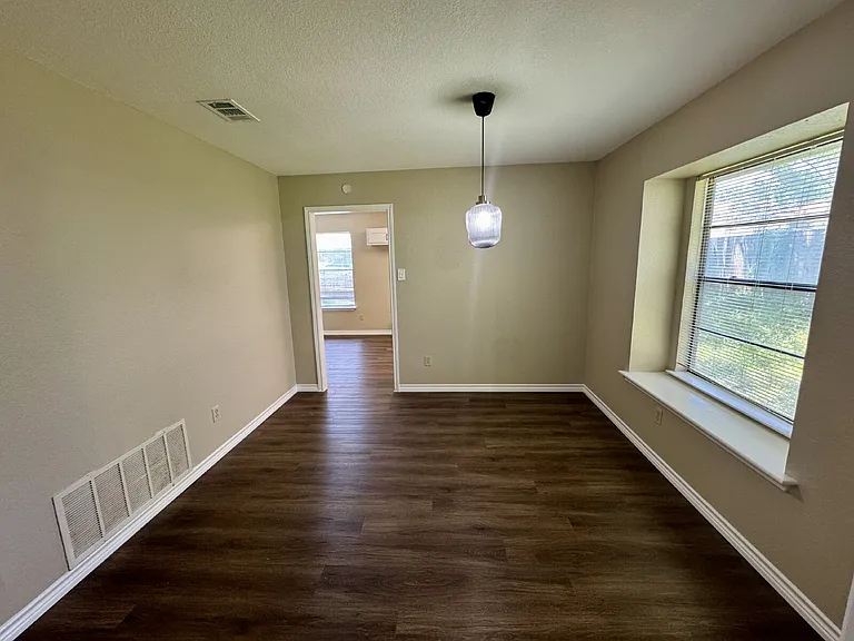 7206 Smokey Hill Rd — Photo 6