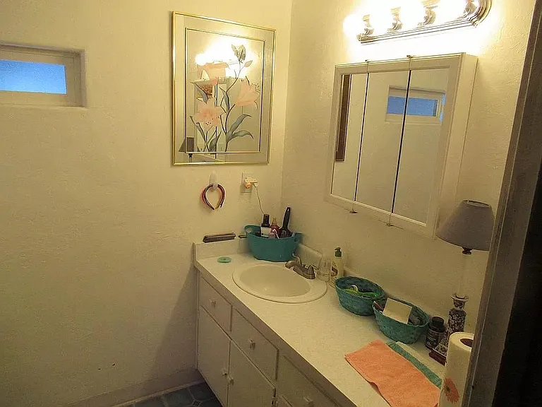24909 2nd St #C — Photo 7