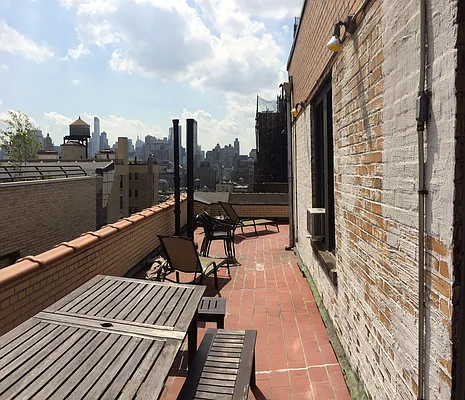 Rented by JMG Properties | media 17