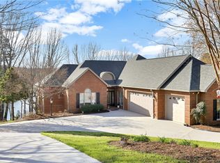 303 Amethyst Way, Seneca, SC 29672