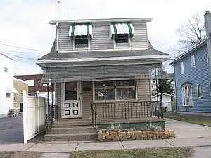 27 W Broad St photo 1