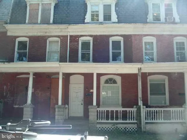 1533 Berryhill St, Harrisburg, PA 17104