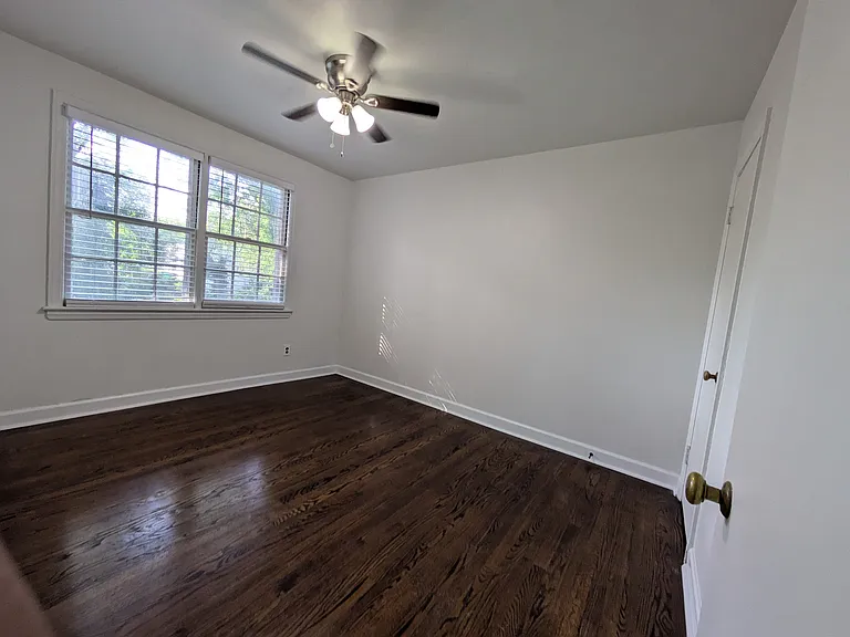 2322 Jameson St — Photo 12
