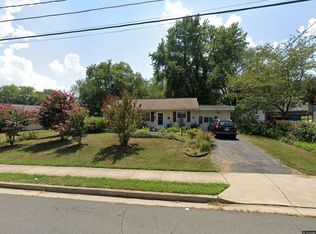 14802 Arkansas St, Woodbridge, VA 22191