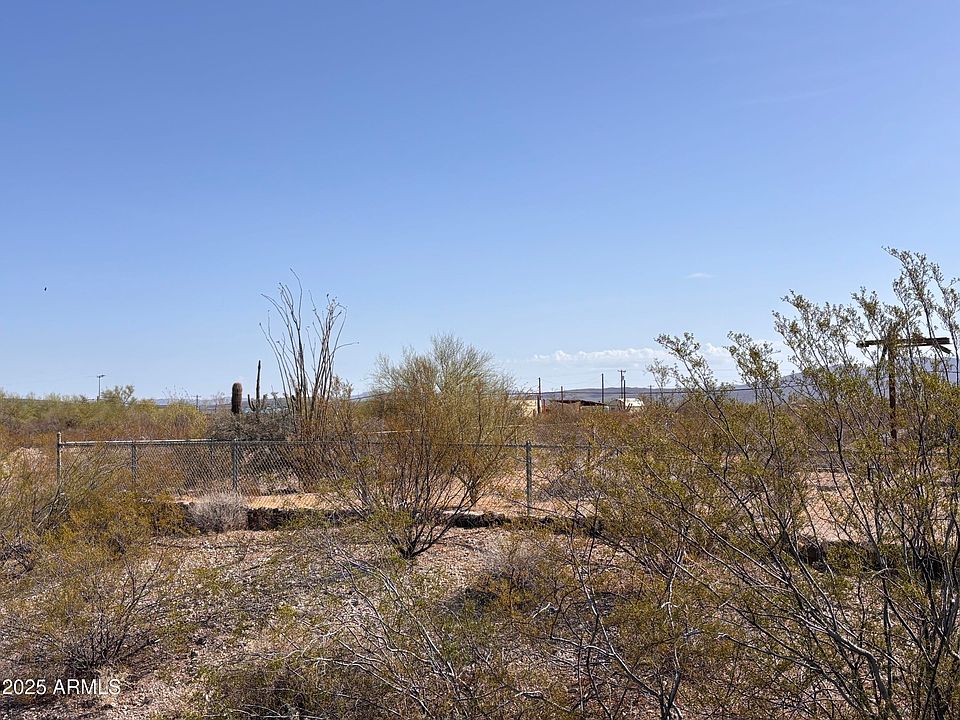 2nd image of 3260 N ELLIOTT Road #-
