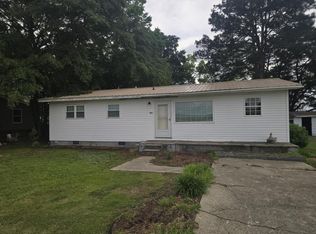 301 Pecan St, Roxobel, NC 27872