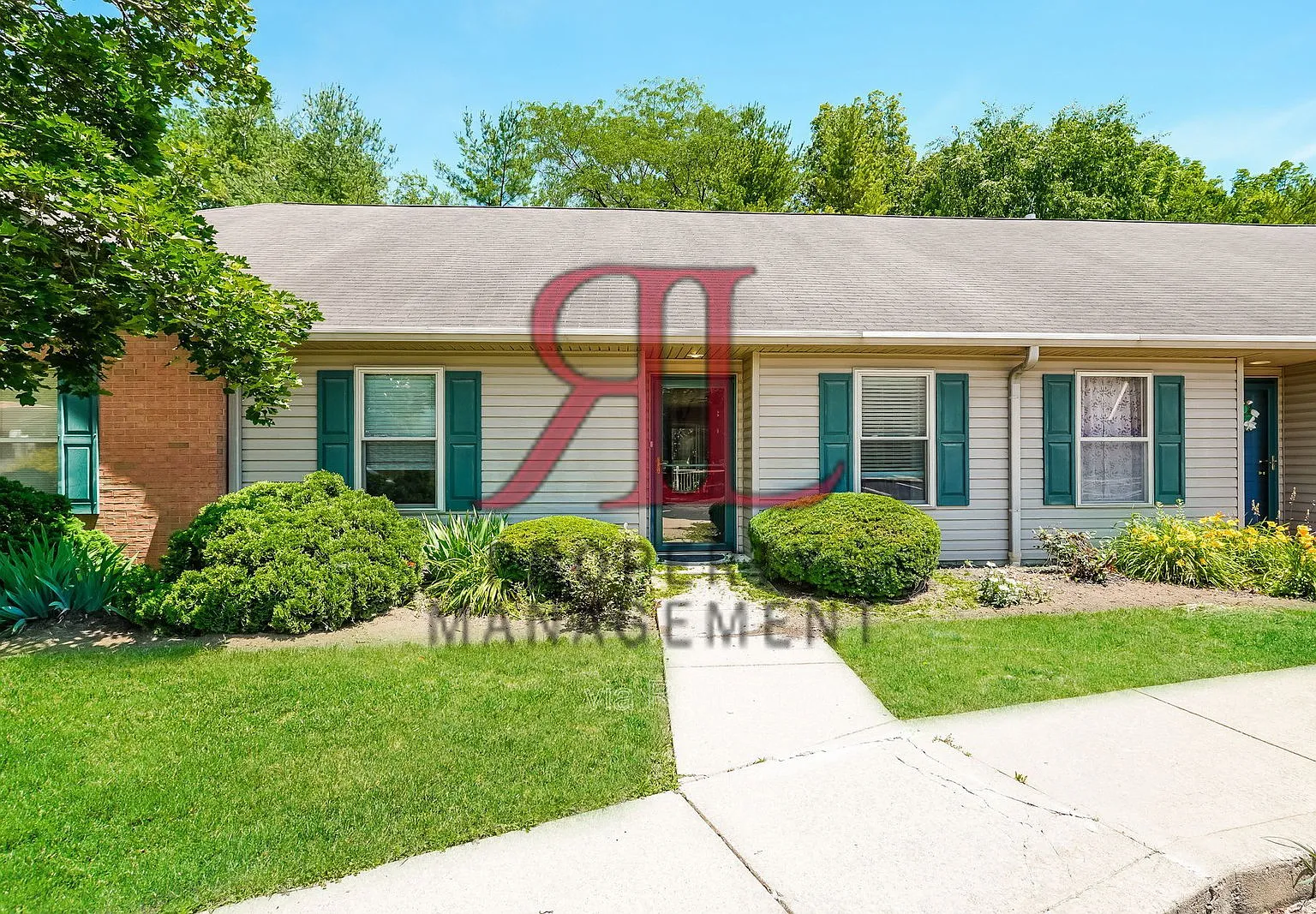 2 bed, 2.0 bath, 1056 sqft, $1,299 — Photo 2