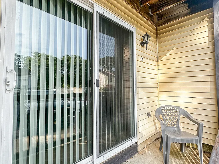 15 Scotch Pine Dr — Photo 21