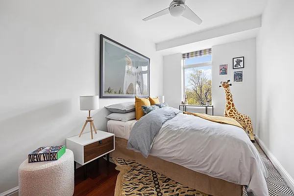 Sold by Compass | media 10