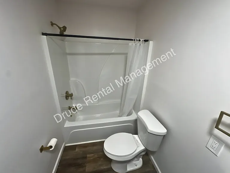 24473 Marie Ct — Photo 5