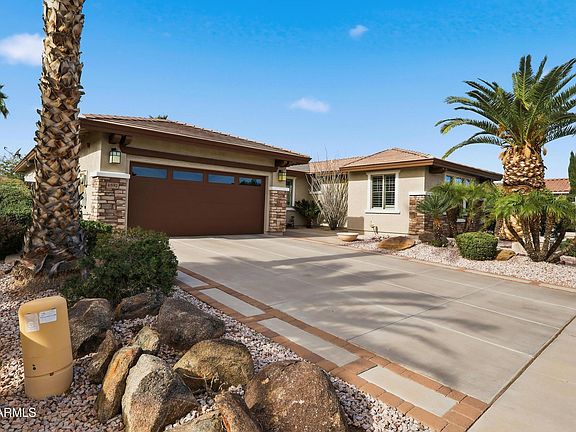 3rd image of 6592 S BRIDAL VAIL Drive