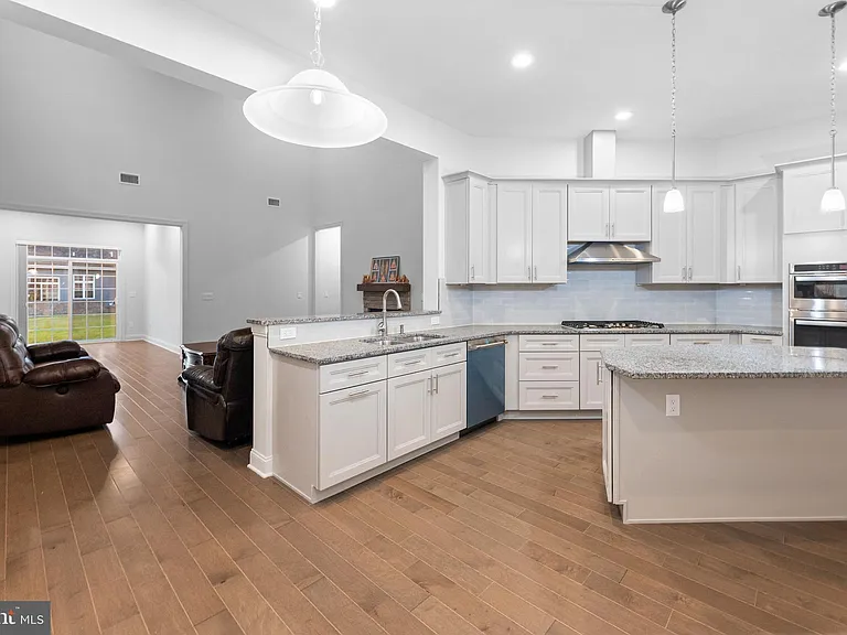 105 Samjan Cir — Photo 23