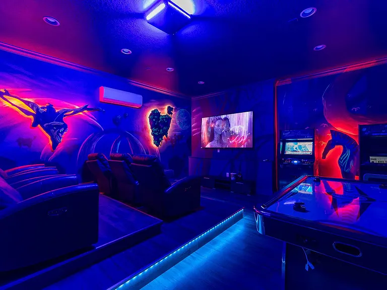 Building's Lounge